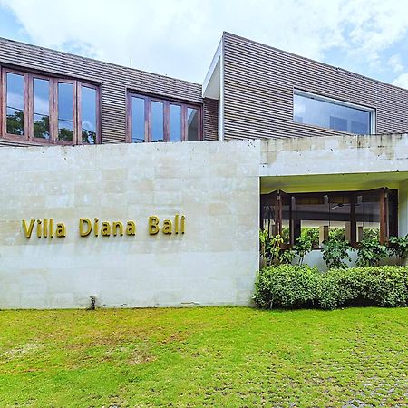 Villa Diana Bali 16 Bedrooms เซมินยัค ภายนอก รูปภาพ