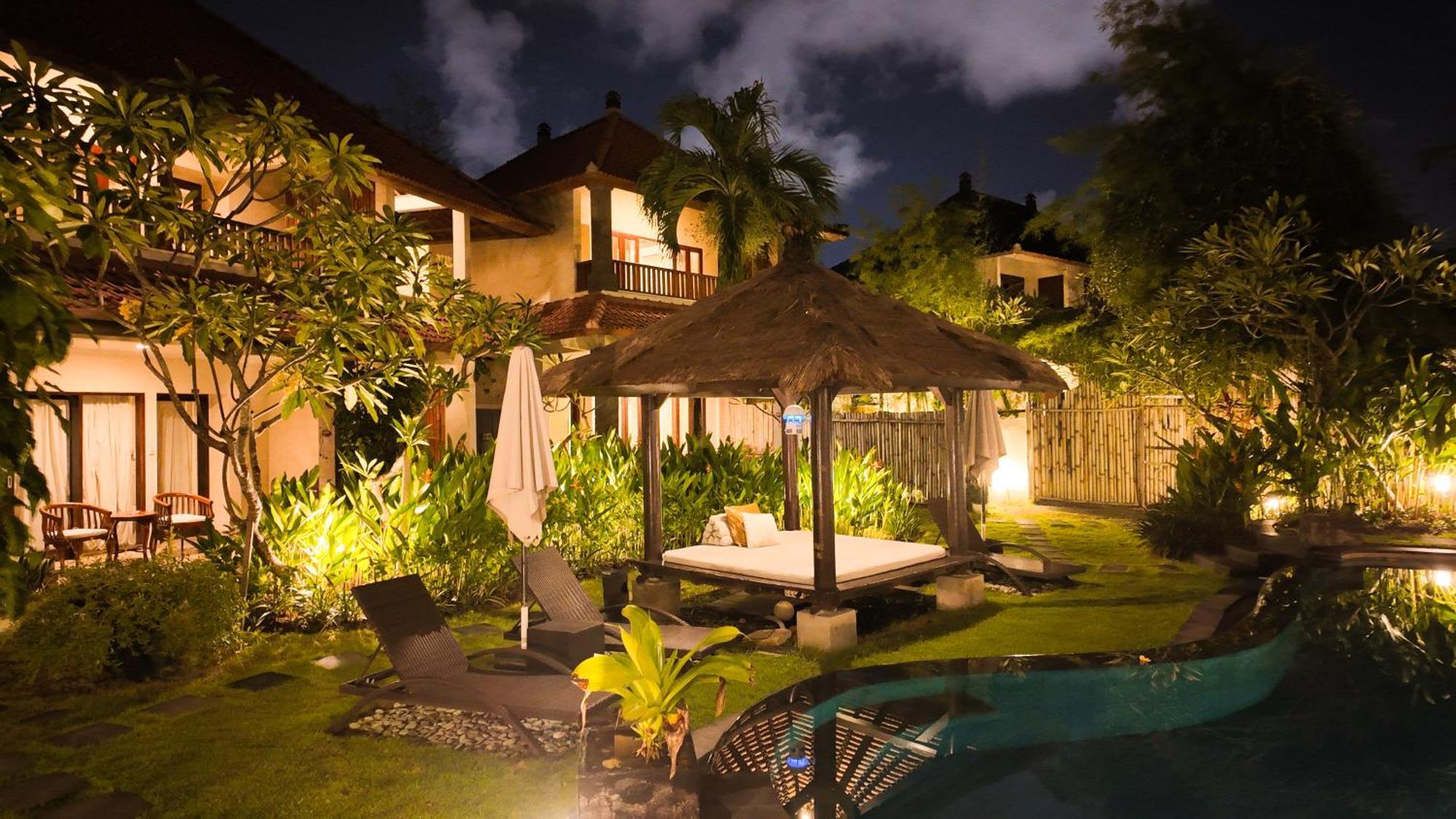 Villa Diana Bali 16 Bedrooms เซมินยัค ภายนอก รูปภาพ