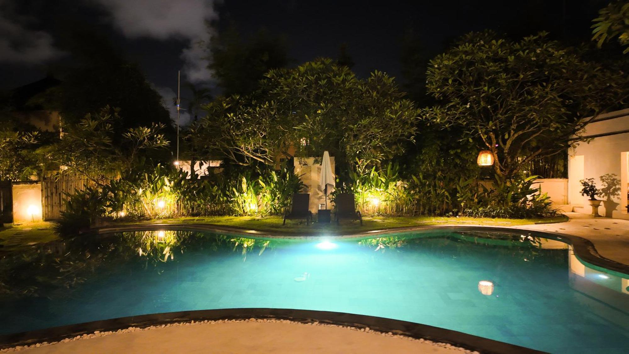 Villa Diana Bali 16 Bedrooms เซมินยัค ภายนอก รูปภาพ